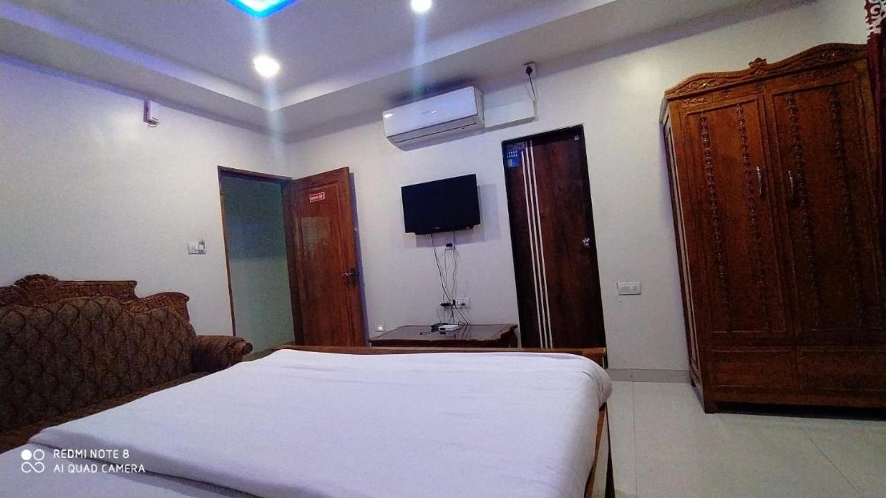 Hotel Shalimar Executive, Uran Islampur Peth  Eksteriør billede