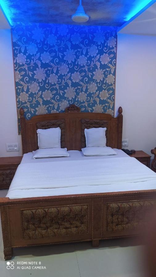 Hotel Shalimar Executive, Uran Islampur Peth  Eksteriør billede