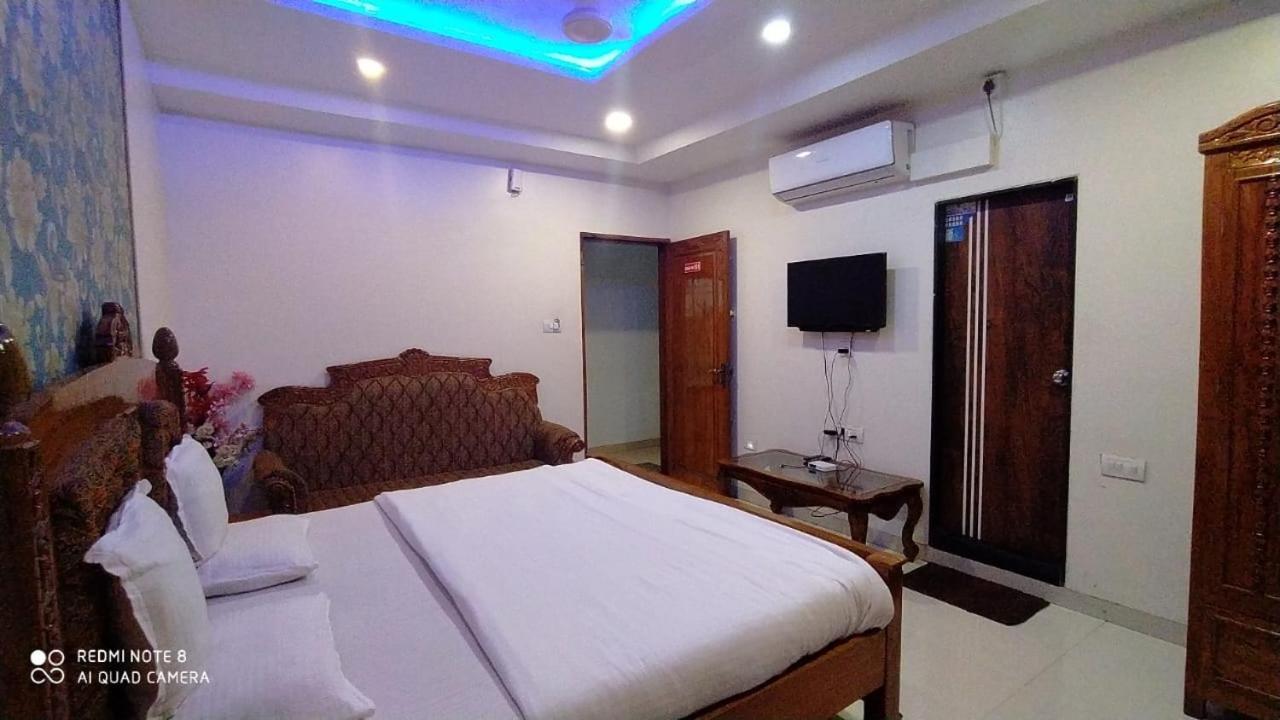 Hotel Shalimar Executive, Uran Islampur Peth  Eksteriør billede